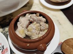 -蔼若春.传承三十年云南菜(金碧公园店)