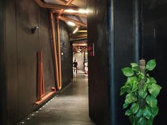 -英皇UA电影城(虹桥天地店)