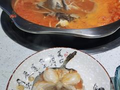 -聚黔堂凯里酸汤鱼美食店