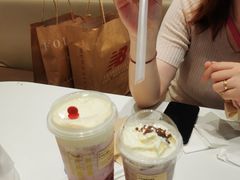 -奈雪的茶(华侨城创意园店)