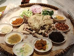 簸箕捞鸡-大树头森林餐厅(番禺广场店)
