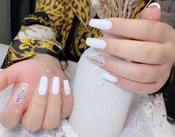 -EAST日式美甲美睫沙龙