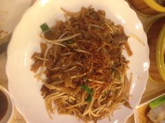 干炒牛河-唐宫海鲜舫