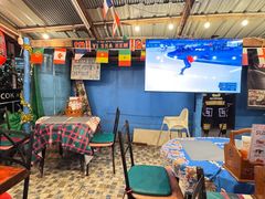 -Ed's Eating House - Family Restaurant