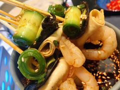 红鼎上上签-红鼎豆捞·非遗鲍皇汤火锅(宝丰路店)