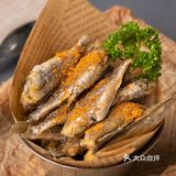 简直就是视觉享受，把黄浦江畔的两岸景色尽收眼底