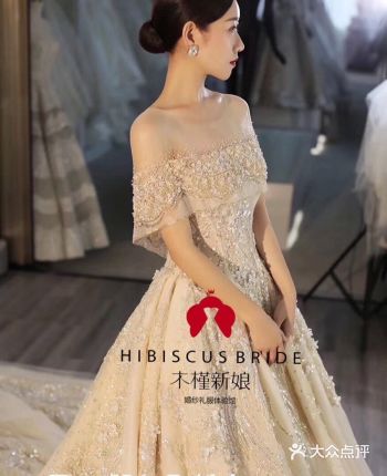 #郑州婚纱##试纱#婚纱礼服租赁#郑州试纱#轻婚纱礼服租赁#