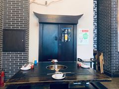 -仁虎老火锅(黄泥磅店)