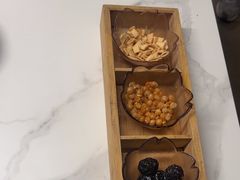-汤宴·参须肚包鸡(南京路店)