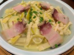 咸肉蒸鲜笋-小溪桥三号院子(华庄店)