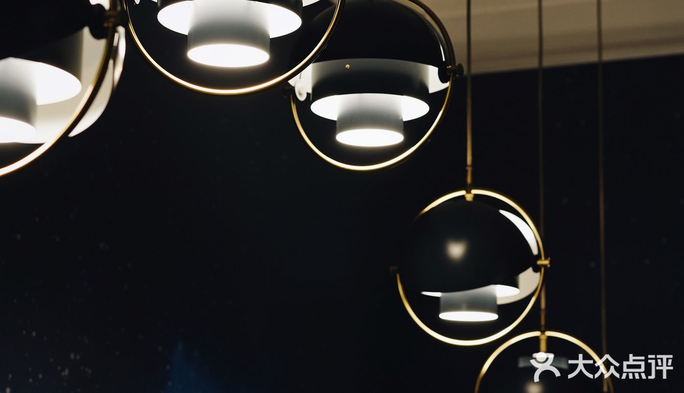 “灯控”必逛设计展｜GUBI，用光写诗，不只是艺术的感动