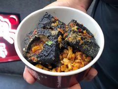 黑色经典臭豆腐-黑色经典臭豆腐·湖南特产(坡子街店)