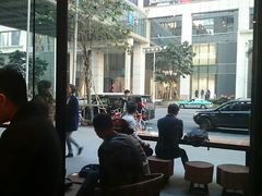 景观位-星巴克臻选(广州高德置地秋广场店)