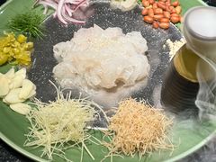 -得意咚瓜·顺德鱼生·冬瓜火锅(深圳首店)