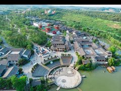 -茅山东方盐湖城景区