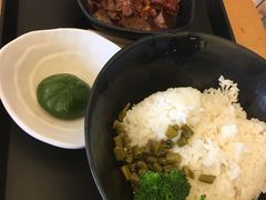 精炖牛腩饭-三千粉牛肉米粉(来客茂店)