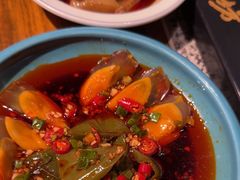 -老牌坊云南鱼豆花火锅(哈西万达店)