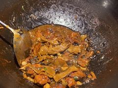 -万里闯关东铁锅炖菜馆(高新旗舰店)