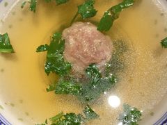 -潮界(LU·ONE凯德晶萃广场店)