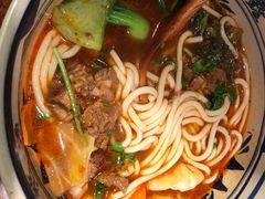 -鑫花溪牛肉米粉(东环大润发店)