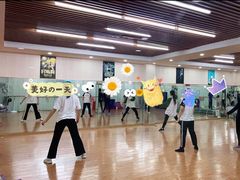 -开阳里游泳健身