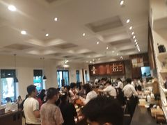 大堂-星巴克臻选(广州沙面店)