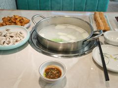 -粤顺渔坊·中山脆肉鲩火锅(清湖店)