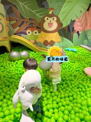 -MINI MARS KIDS CLUB亲子家庭中心(长宁天山店)