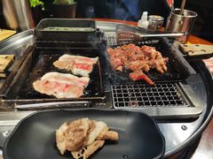 -伍丁·烤牛肋(和平东桥店)
