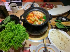 尚品毛肚锅-尚品小土屋涮毛肚(李沧万达店)