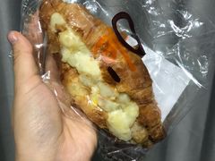 夹心牛角可颂-Olé精品超市(前海壹方城店)