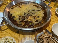 -毛毛老火锅(八年观音桥店)