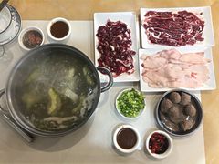 -伟记牛肉(金鸿公路店)
