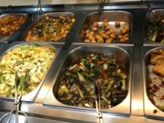 自助取餐区-鹈鹕素食餐厅自助餐部(正阳街店)
