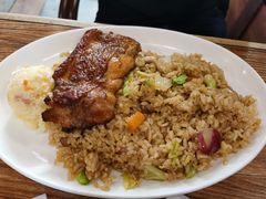 -玛格萝妮(汇智国际商业中心店)