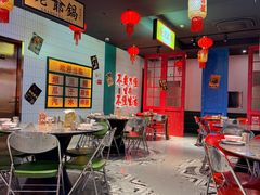 -黄弟大排档·湖南菜·小龙虾·小海鲜(凯旋北路店)