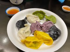 五味海鲜水饺拼盘-东莱馋房(陆家嘴店)