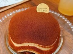 -半勺舒舒生日蛋糕店