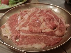 老太太特色肥牛-西塔老太太泥炉烤肉(温州首店万象城黑金店)