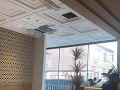 -鹿港小镇(霄云店)