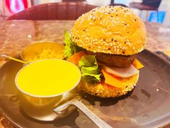 -Let'sBURGERplus·非常创意汉堡(三里屯店)