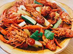 -老谭虾王蟹皇·龙虾·烧烤(蝴蝶湾店)