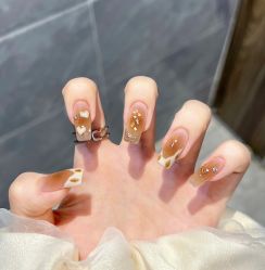 -兔猫ToMoreNails美甲美睫