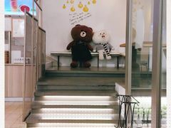 -顶东面包花园·生日蛋糕(世博店)