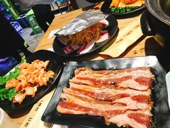 -炉盛炭火烤肉
