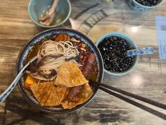 -柳石居柳州螺蛳粉(万达店)