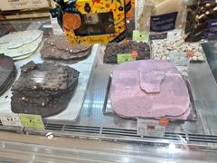 -VENCHI 闻绮(上海佛罗伦萨小镇店)