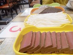 -小郡肝串串香火锅(金桥店)