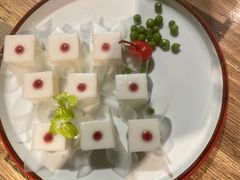 -香山湖家家宴(中山陵店)