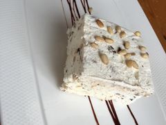 -LENBACH兰巴赫西餐啤酒坊(大连星海广场店)